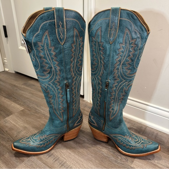 Ariat Casanova Western Leather Cowboy Boots in Blue - Picture 10 of 16